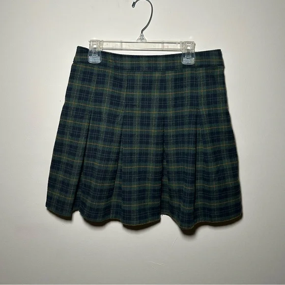Hollister Tartan Mini Skirt in Green and Blue - Picture 3 of 6